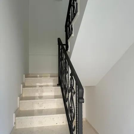 아파트 Tea Katnic *