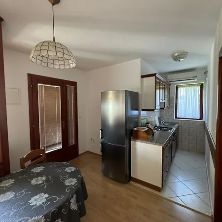 Appartement Tea Katnic *