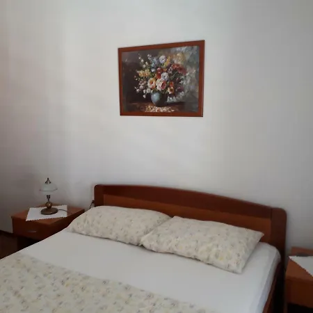 Tea Katnic Apartment Crikvenica